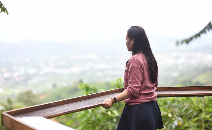 Đôi khi cần phải buông bỏ để có được hạnh phúc - Ảnh: QUANG ĐỊNH Đôi khi cần phải buông bỏ để có được hạnh phúc - Ảnh: QUANG ĐỊNH