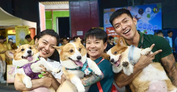 Lễ hội quốc tế thú cưng Việt Nam 2025: Chó là bạn, không phải thức ăn - Ảnh 1. Lễ hội quốc tế thú cưng Việt Nam 2025: Chó là bạn, không phải thức ăn - Ảnh 1.